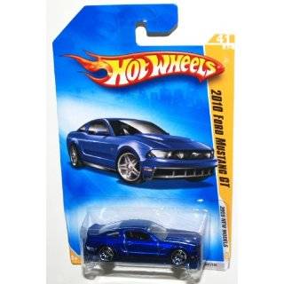   NEW MODELS RED 2010 FORD MUSTANG GT 41 OF 42 #041/190 Toys & Games