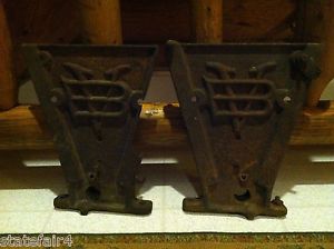 Pair Old Antique John Deere Van Brunt Cast Iron Grain Drill End Table Legs