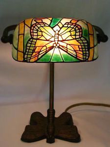 Lovely Stained Glass Butterfly Table Desk Piano Lamp