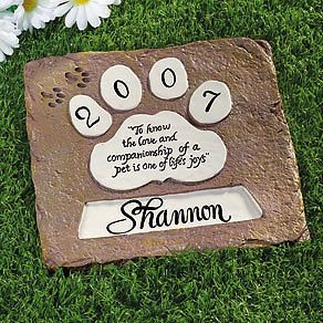Personalized Cat Dog Pet Paw Memorial Stepping Stone Garden Sculpture
