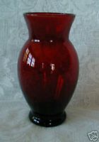 Vintage Anchor Hocking Royal Ruby Red Glass Vase Wedding Anniversary Tables