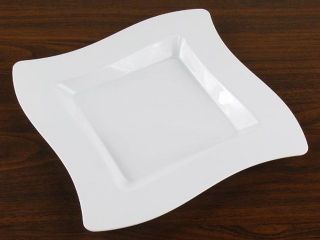 Yoshi 10" Square Wave White Plastic Dinner Plates 10ct
