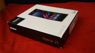 Sony Xperia Z1 16GB Black 4G LTE Unlocked 20 Megapixel Mint C6903