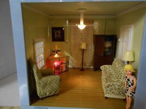 Toy Island Jazwares Living Room Doll House Lights and Sounds Furniture