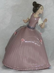 Lladro "Girl Pink Dress w Flower" 5120 Figurine Perfect