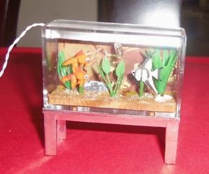 Vintage Lundby Dollhouse Miniature Fish Aquarium Fish Tank Lights Up