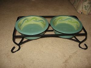 Southern Living Pet Bowls with Black Iron Holder