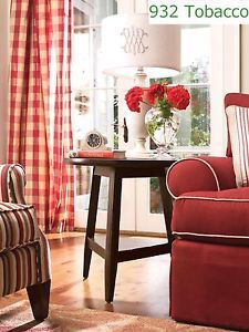 Universal Furniture Paula Deen Home Round Lamp Table 932814