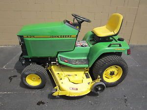 1994 John Deere 425 60" Deck Riding Lawn Garden Tractor Mower 4 Wheel Steer