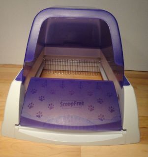 Scoopfree Ultra Self Cleaning Cat Litter Box with Privacy Hood Model LB2