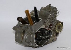 2001 KTM SX520 SX 520 Engine Motor Bottom End Case Half Crank Transmission Gears