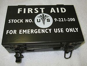 WW2 US Army Jeep Tank First Aid Kit Box Stock 9 221 200 USGI