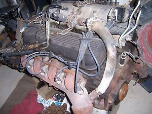 1999 Chevy GMC Vortec 3500HD Gas Engine Computer Exhaust Complete Pull Out