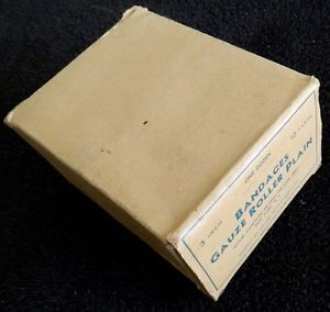 WWII Original One DZ Medical Bandages Gauze Roller Plain 3" x 10 yds 8 11 1942