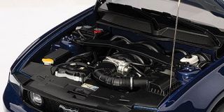 Ford Mustang GT 2010 Kona Blue Metallic Diecast Car 1 18 Autoart 72912