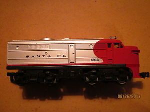 Lionel 027 Santa FE Diesel Locomotive Train Engine 8913
