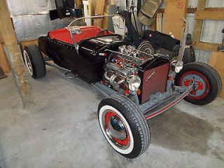 1926 Ford Roadster Model T Chevy 350 3 Duces at Ford Title Fiberglass Body