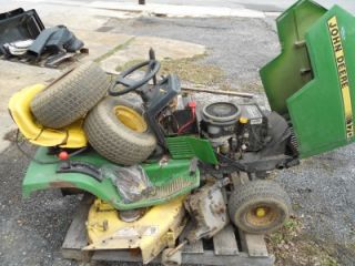 John Deere Model 170 Lawn Garden Tractor Fixer Upper or Parts Tractor 052
