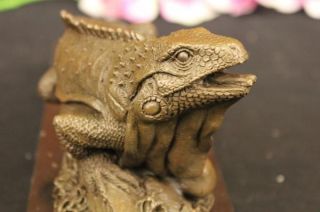 Pure Bronze Iguana Lizard Reptile Genuine Hot Cast Art Deco Statue Sculpture