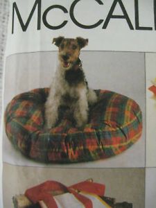 Vtg McCalls Dog Pet Bed Apron Necktie Sewing Pattern