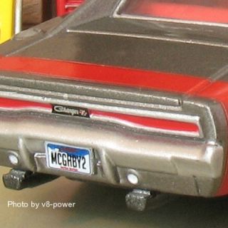 1970 Dodge Charger R T Opening Hood w 440 Magnum V8 True 1 64 Diecast 1 4032