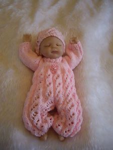 Hand Knitted Dolls Clothes for 10 11 Reborn OOAK Baby