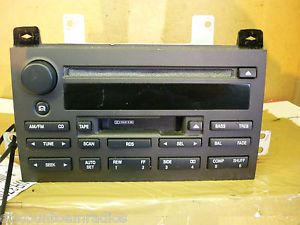 03 05 Lincoln Town Car Radio CD Cassette Player 3W1T 18C868 AK