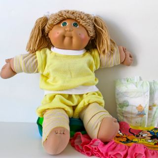 Cabbage Patch Kids Girl Baby Doll Clothes Coleco Vtg 1983 Blonde Green Eyes