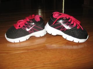 Nike GLIDE2 Girls Infant Toddler Athletic Shoes Size 4