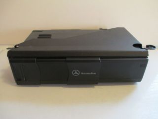 Mercedes Benz Car CD Changer Model MC 3010 A 203 820 90 89 Nice Condition