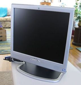 HP 1730 17" Flat Screen LCD Monitor DVI VGA Inputs Speakers Mint Condition