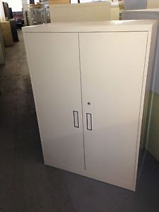 Heavy Duty Metal Storage Cabinet by Steelcase Office Furn w Lock Key in Beige