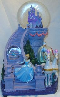 Disney Cinderella Castle 2 Globes Snowglobe Blue LGHTS Snowblower Music RARE
