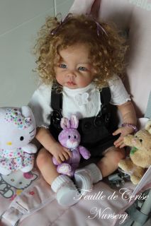 Feuille de Cerise Nursery Reborn Baby Girl Doll Luca Elly Knoops Human Hair