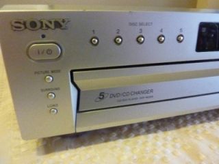 Sony DVP NC615 Multi Disc 5 DVD CD Carousel Player  Playback Silver
