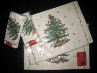16 Piece Spode Christmas Tree Ivory Green Cloth Napkins Placemats NIP
