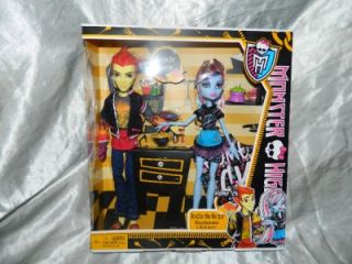 Monster High Mad Science Abbey Bominable Heath Burns Dolls Home Ick New