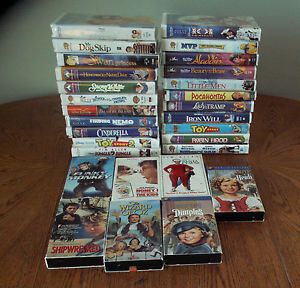 Lot of 29 Mostly Disney Family Kids VHS Movies Aladdin Toy Story Nemo Etc