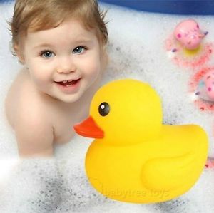 New Lovely Yellow Duck Baby Kids Bath Squeaky Rubber Duck Toys