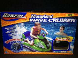 New Banzai Motorized Wave Cruiser Watercraft Kids Pool Toy Jet Ski Water Boat