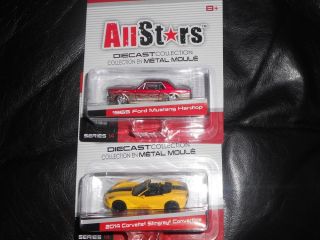 Maisto All Stars Lot of 2 Corvette Sting Ray Convertible 1965 Ford Mustang