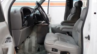 E 250 5 4L High Top Dropped Floor Regency Handicap Van Wheel Chair Lift Warranty