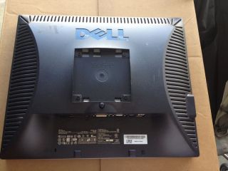 Dell UltraSharp 1905FP 19" LCD Monitor with Swivel Stand