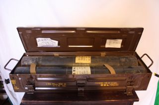 105mm Howitzer Metal Ammo Box w 2 Tubes Ammunition Can Nice Condition