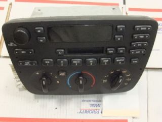 Radio Am FM Stereo Cassette Player w AC Heat Control 2000 Ford Taurus Sable