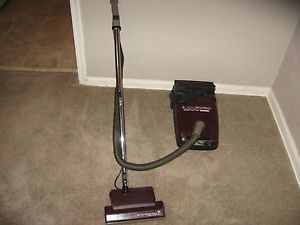Hoover Futura Canister Vacuum Cleaner