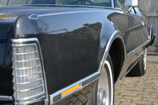 Splendid Lincoln Continental Mark IV Black Diamond Luxury Group
