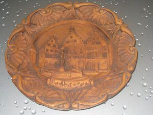Vintage Carved Syroco Wood Raised Relief Wall Plate Charger Frankfurt Germany