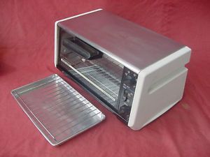 Black & Decker Home Convection 1500 Watts Toaster Oven TRO4075 on PopScreen