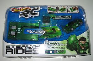 Hot Wheels RC Stealth Rides Green Lantern Racing Car with Power Ring 2010 Mattel